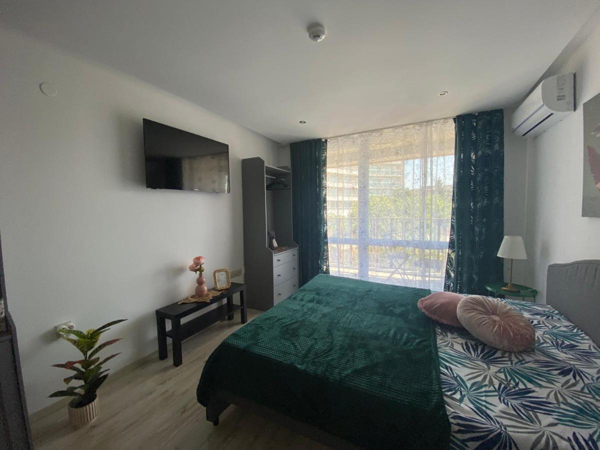 Paradiso 'в' 403 Fancy Daire *