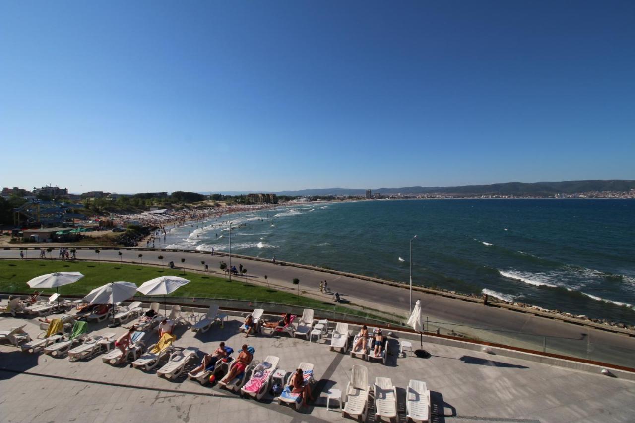 Paradiso 'в' 403 Fancy