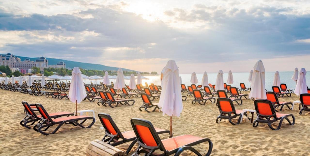 Paradiso 'в' 403 Fancy